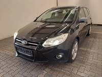 Skats no kreisās puses priekšā