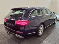 Vaizdas iš galo dešinės