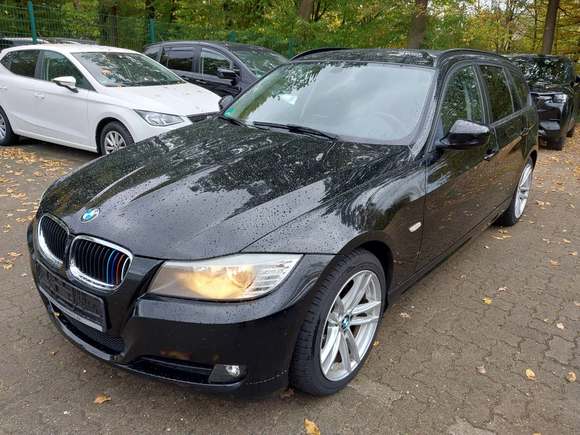 Vaizdas iš priekio kairės