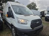 Vue de l’avant droit