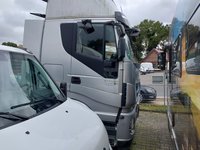 Widok z przodu po stronie prawej