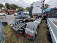 Widok z tyłu po stronie prawej