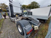 Widok z tyłu po stronie lewej