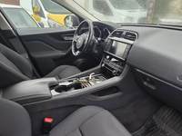 Вид на салон