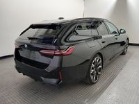 Vaizdas iš galo dešinės