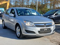 Vaizdas iš priekio dešinės