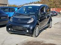 Náhled zpředu zleva