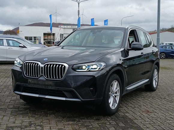 Náhled zpředu zleva