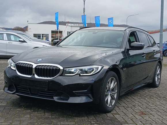 Náhled zpředu zleva