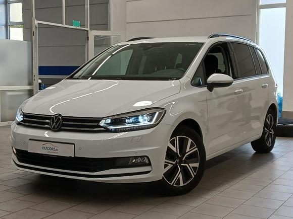 Vaizdas iš priekio kairės