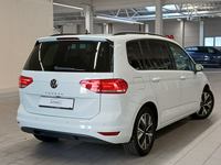 Vaizdas iš galo dešinės