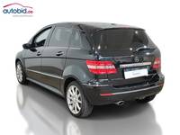 Pogled od pozadi levo