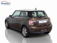 Pogled od pozadi levo