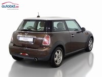 Pogled od pozadi desno