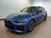 Pogled od napred levo