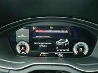 Pohled na přístrojovou desku