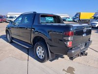 Vaade tagant vasakult