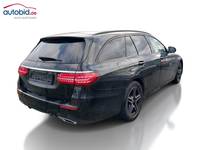 Vaizdas iš galo dešinės