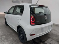 Vaizdas iš galo kairės