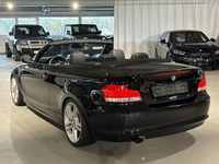 Vaizdas iš galo kairės