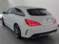 Vaizdas iš galo kairės