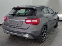 Vaizdas iš galo dešinės