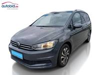 Skats no kreisās puses priekšā