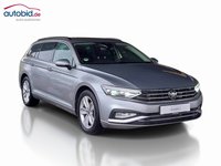 Skats no labās puses priekšā