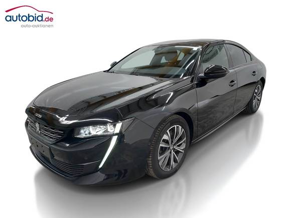 Vaizdas iš priekio kairės