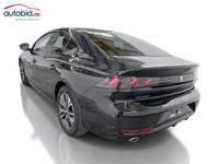 Vaizdas iš galo kairės