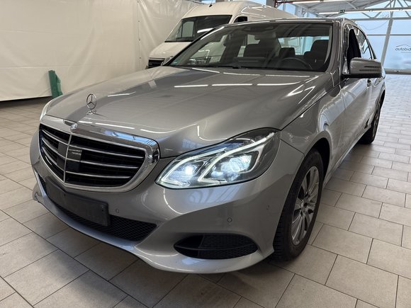 Náhled zpředu zleva