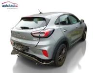 Skats no labās puses aizmugurē