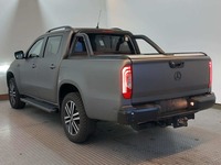 Vaizdas iš galo kairės