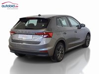 Pogled od pozadi desno