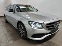 Pogled od napred  desno