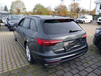 Vaade tagant vasakult