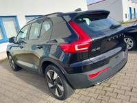 Vaade tagant vasakult