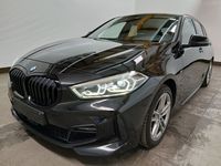 Vaizdas iš priekio kairės