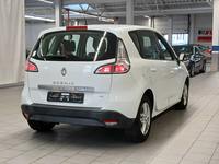 Náhled zezadu zprava