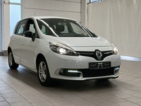 Náhled zpředu zprava