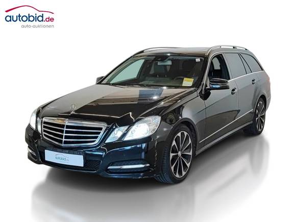 Pogled od napred levo