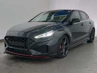 Vaizdas iš priekio kairės