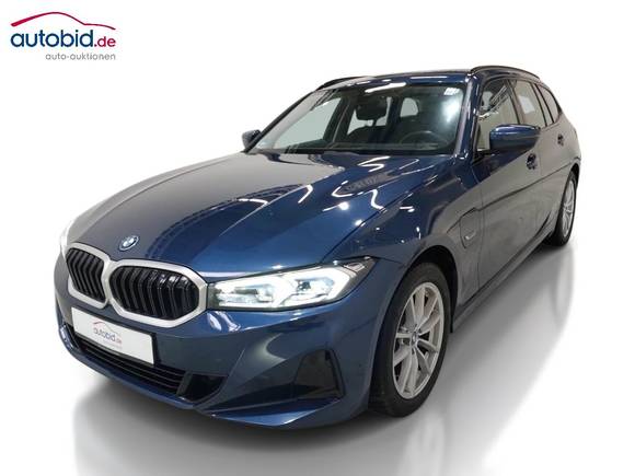 Вид спереди слева