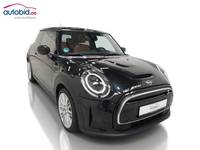 Вид спереди справа