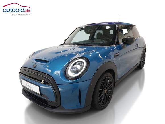 Вид спереди слева