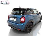 Вид сзади справа