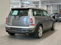 Vaizdas iš galo dešinės