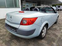 Náhled zezadu zprava