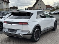 Vaizdas iš galo dešinės