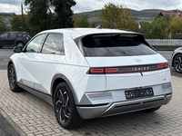 Vaizdas iš galo kairės